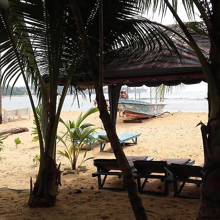 Sea Song Acomodação com café da manhã Unawatuna Exterior foto